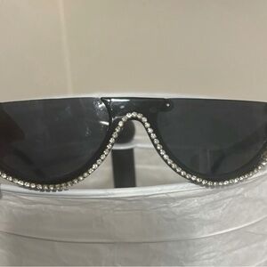 Diamond Rim Sunglasses